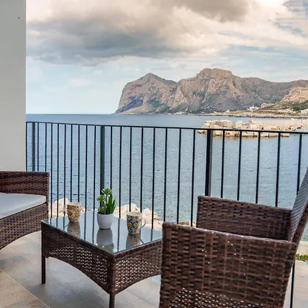 Vista Mare Rooms-2