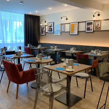 Hotel am Schlosstheater-2