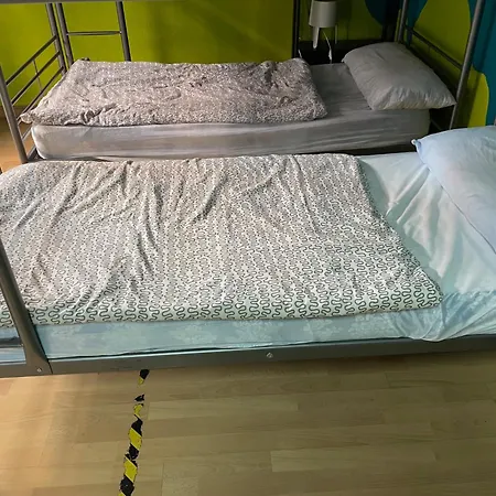 Bed Madrid Rooms-3