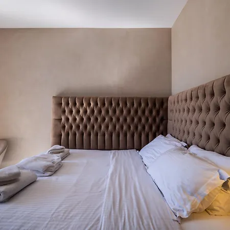 Regal Hotel Mitropoleos-2