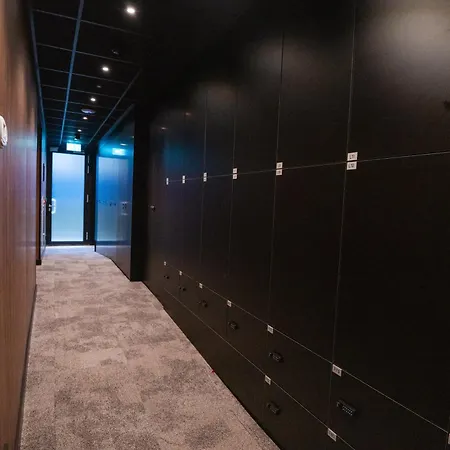 Cabins Hotel Amsterdam-3