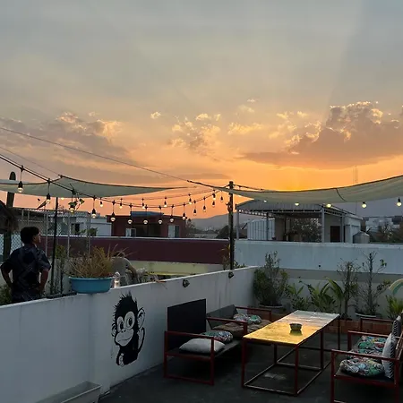 Monkey Toe Guesthouse-2