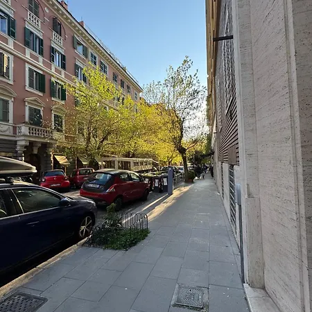 Luxor Eco Roma Casa E Appartamento Per Vacanze In Centro Piazza Bologna, Colosseo, Piazza Di Spagna, Vaticano, San Pietro, Sapienza, Fontana Di Trevi, Piazza Navona, Trastevere, Tiburtina, Termini, Aeroporto-3
