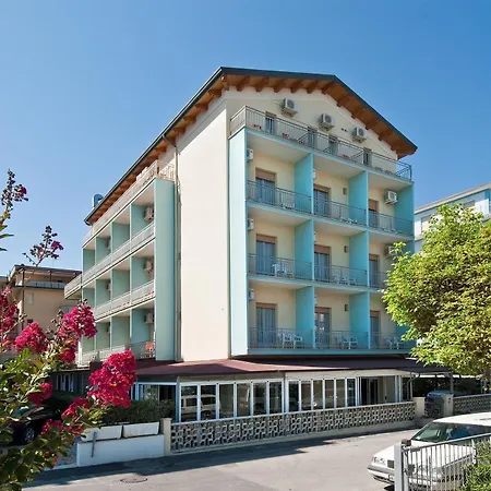 Hotel Saint Tropez Spa & Restaurant-3