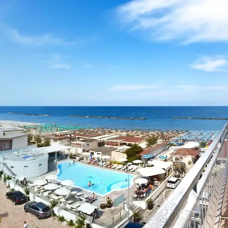 Hotel Saint Tropez Spa & Restaurant-2