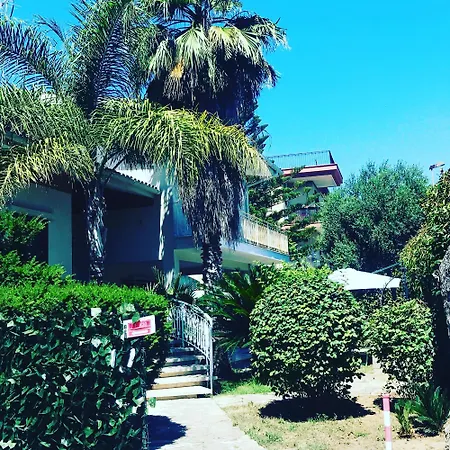Villa Susanna B E B-2