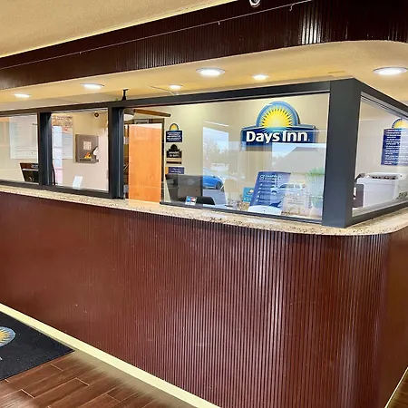Days Inn By Wyndham Glasgow-3