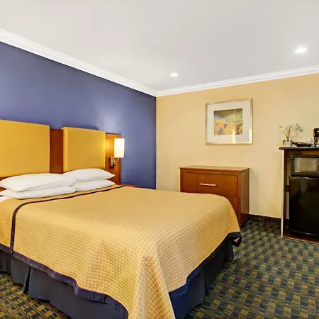 Days Inn San Francisco - Lombard-3