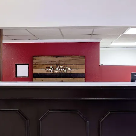 Red Lion Inn & Suites Saint Louis-2