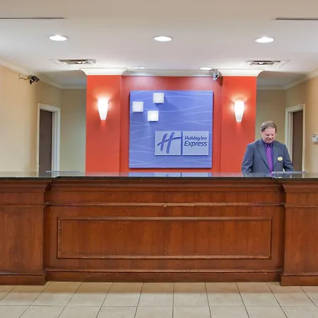Holiday Inn Express & Suites Greenville-I-85 & Woodruff Rd By Ihg-3