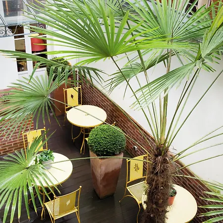 Le Relais Montmartre-2