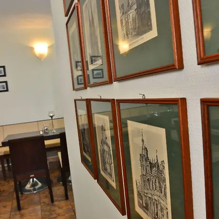 Hotel Domstern-3