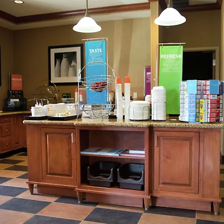 Hampton Inn Mountain Home-2