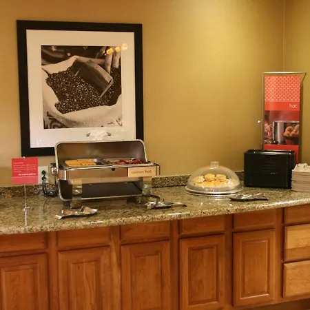 Hampton Inn & Suites Columbia At The University Of Missouri-3