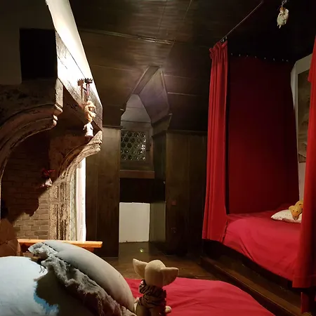 Guest House Nuit Blanche-2