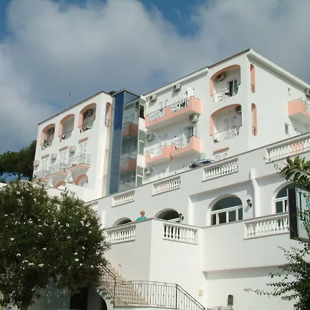 Hotel La Ginestra-2