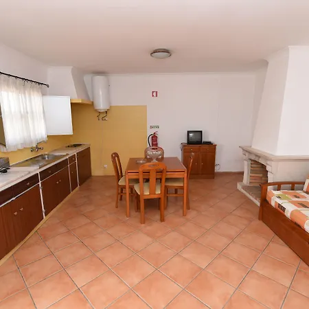 Monte Dos Avos Village - Pets Friendly-3