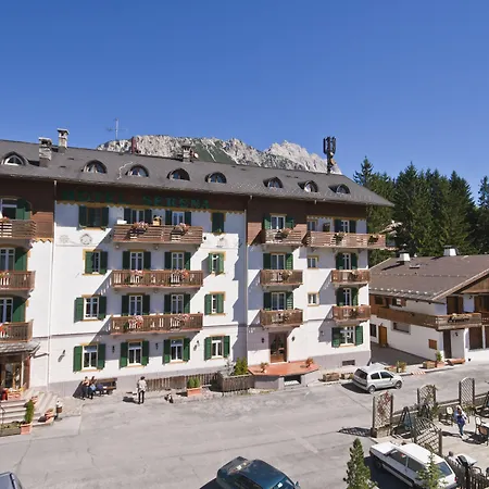 Hotel Serena Cortina-2