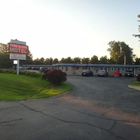 Pine Ridge Motel-2