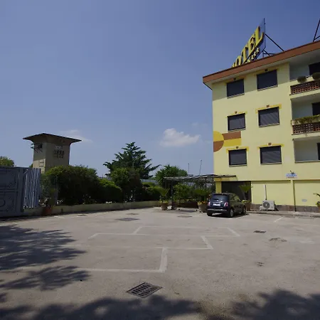 Hotel Clinton-2