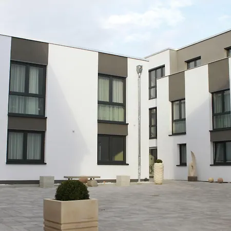 Naam Hotel & Apartments Frankfurt City-Messe Airport-2