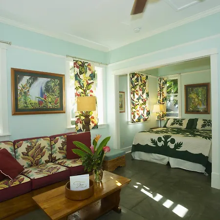 Iao Valley Inn-3