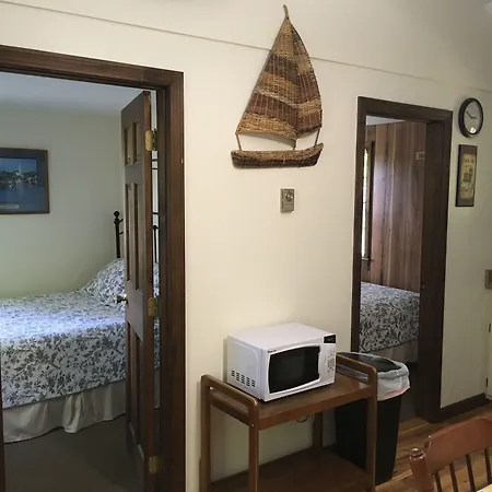 Pine Grove Cottages-3