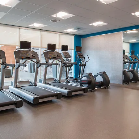 Fairfield Inn & Suites By Marriott St. Louis Westport-3