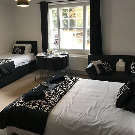 Beightons Bed And Breakfast-3