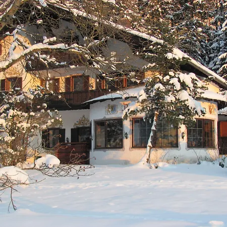 Pension Almhof Baumgarten-2