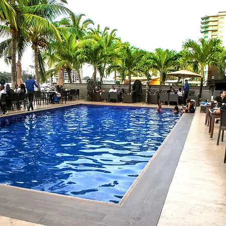 Maroko Bayshore Suites-2