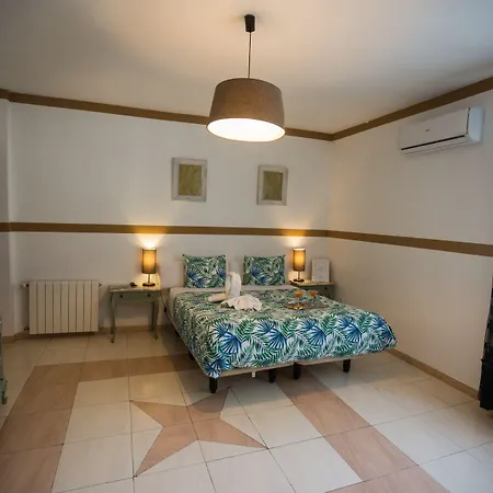 Hostal Escala Suites-2