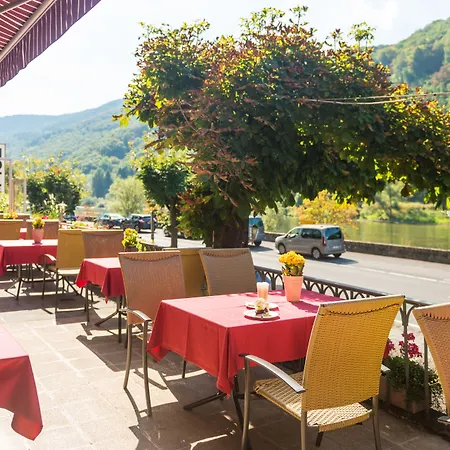 Moselromantik-Hotel zum Löwen-3