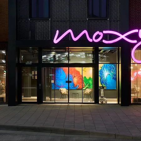 Moxy Bristol-2