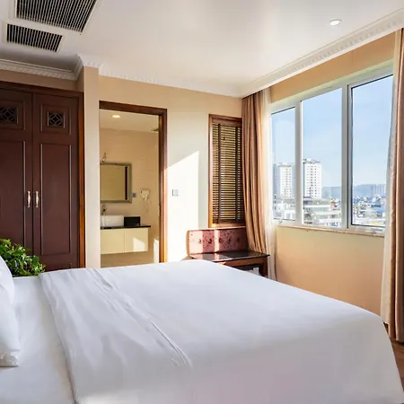 City Bay Palace Hotel-2
