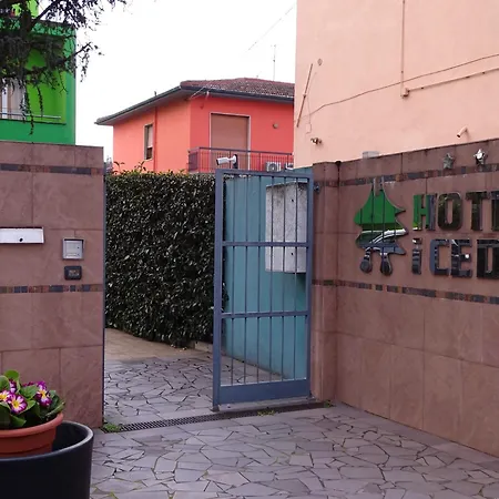 Hotel I Cedri-2