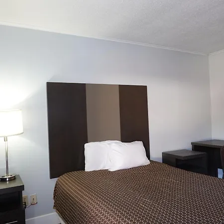 Cascades Motel - Chattanooga-2