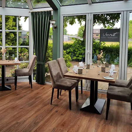 Hotel Restaurant Verst-3