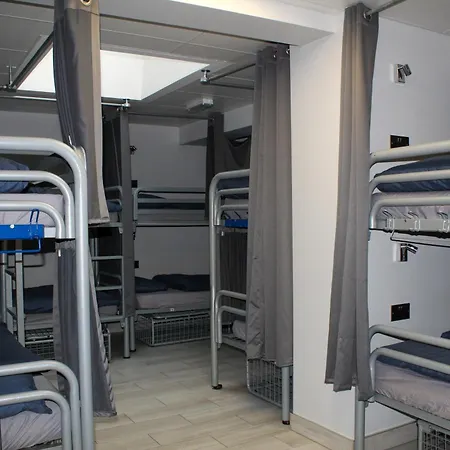 Abbey Court Hostel-2