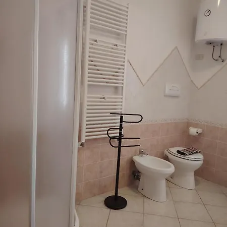 Bed&Breakfast Gli Alisei-2