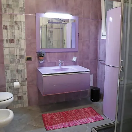 Toto Residence-2