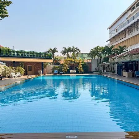 Golden Beach Hotel Pattaya-3