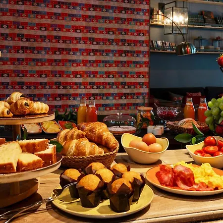 Chic&Basic Born Boutique Hotel-3