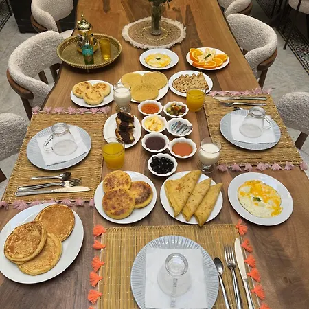 Riad Chalymar-2