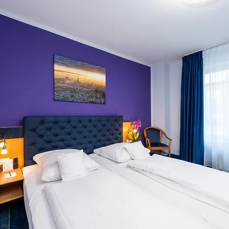 Hotel Hanseport Hamburg-2