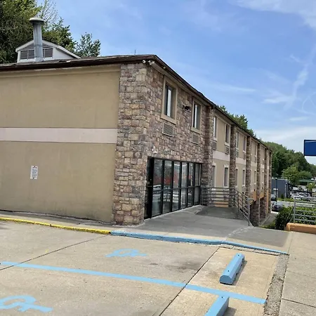 Days Inn By Wyndham Jersey City-3