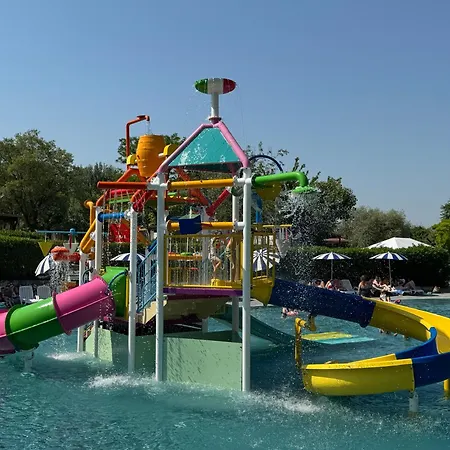 Sisan Family Resort-2