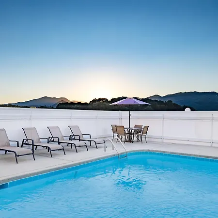 Days Inn By Wyndham Waynesville Nc-3