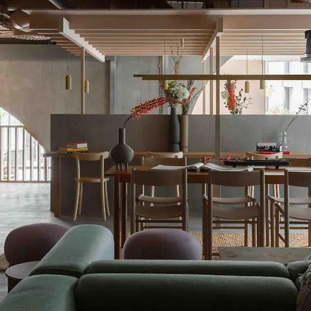 Buckle Street Studios By Locke, Aldgate-3