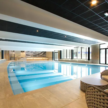 Hotel Et Spa L'Eclose By Odalys-2